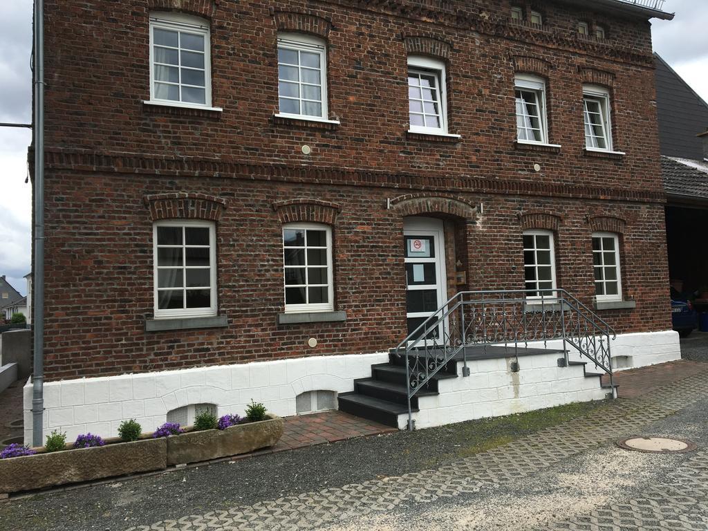 Village Hotel Lautzenhausen Exterior photo